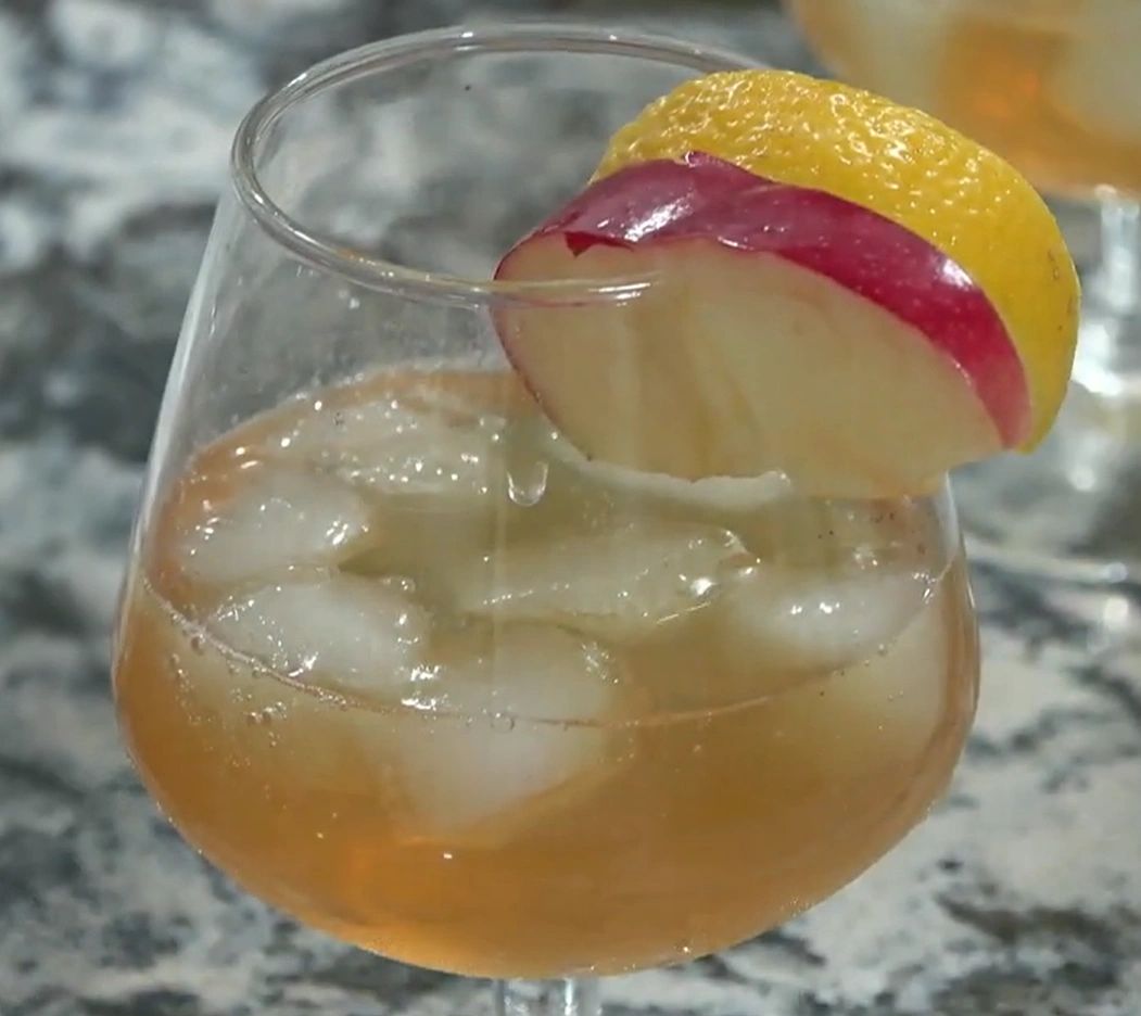 Maple Apple Whisky Sour